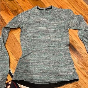 Lululemon green Fitted Sweatshirt with Ribbed Crew Neck size 4